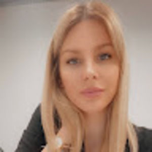 Meet your Posher, Ana